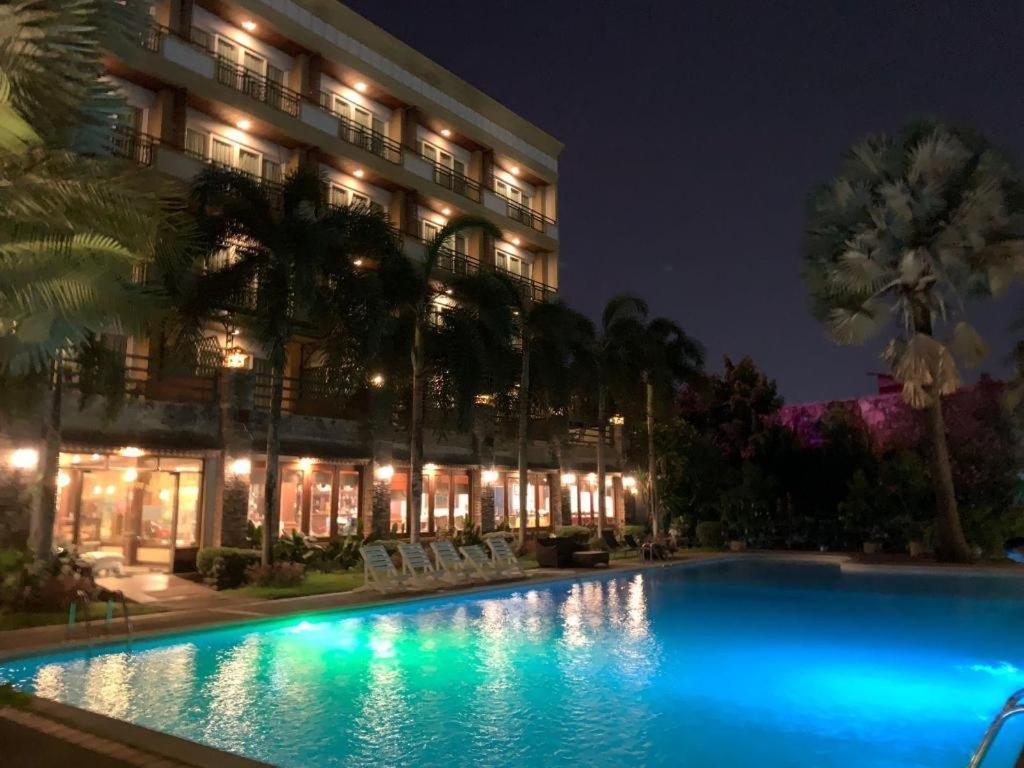 Leuxay Hotel Vientiane Eksteriør billede